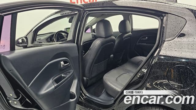 Kia All New Pride Deluxe, 2012 20