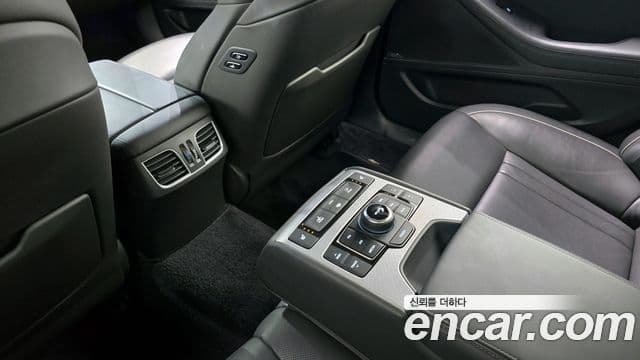 Genesis G80 Premium Luxury, 2019 19