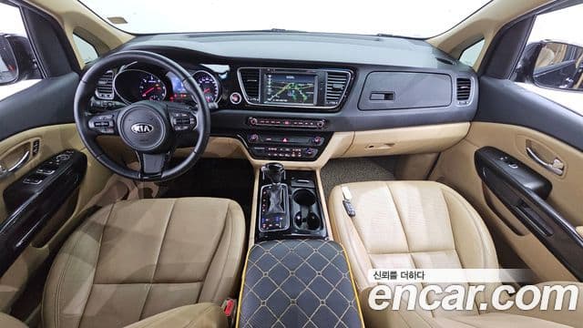Kia All New Carnival Noblesse, 2015 7