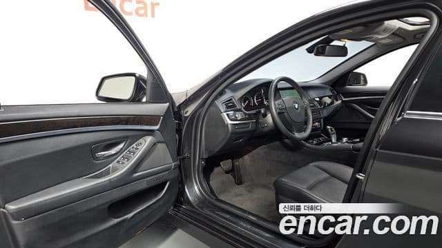 BMW 5시리즈 (F10), 2012 12