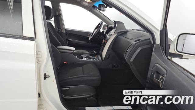 KG모빌리티(SsangYong) Korando Sport Club, 2014 11