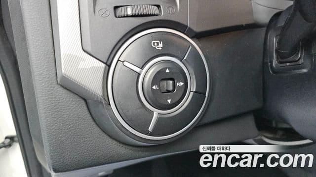 KG모빌리티(SsangYong) Korando Sport Club, 2014 18