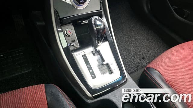 Hyundai Avante MD M16 GDI top, 2012 9