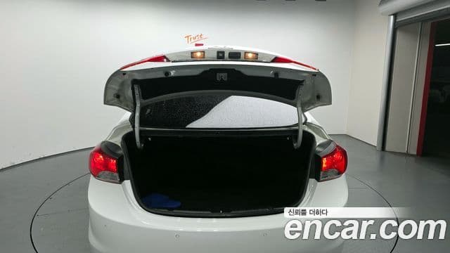 Hyundai Avante MD M16 GDI top, 2012 20