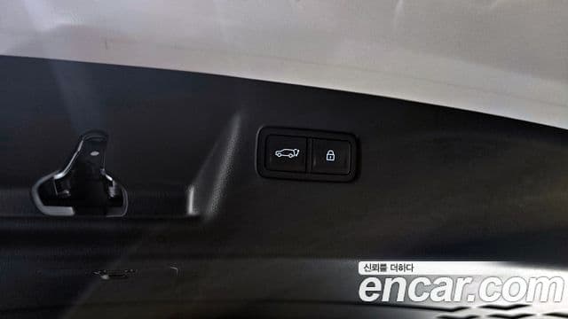 Hyundai Santa Fe (MX5) Prestige, 2025 20