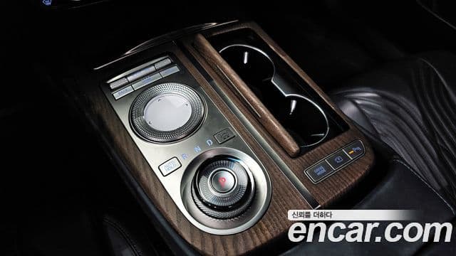 Genesis G80 (RG3) бензин 2.5 турбо AWD, 2021 9