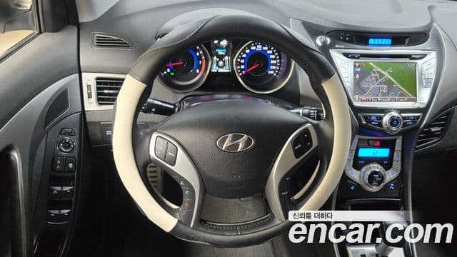 Hyundai Avante MD M16 GDI top, 2011 13