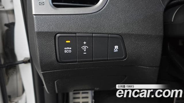 Hyundai Avante MD M16 GDI top, 2011 17