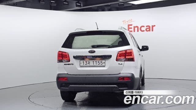 Kia Sorento R топовая версия, 2011 4