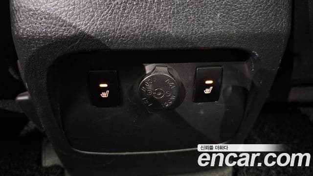 Kia Sorento R топовая версия, 2011 19