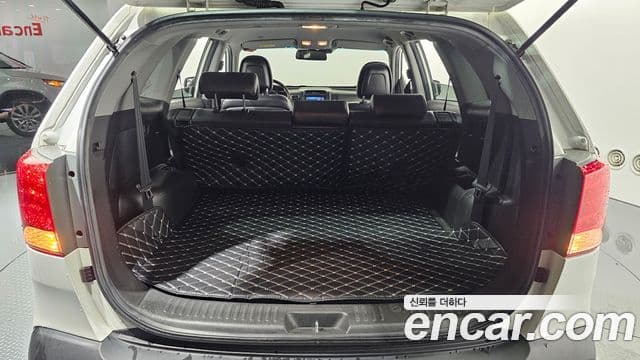 Kia Sorento R топовая версия, 2011 20