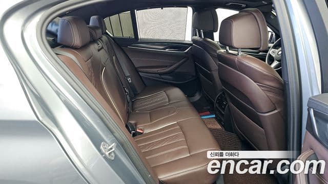 BMW 5시리즈 (G30) 523d M Sport, 2023 12