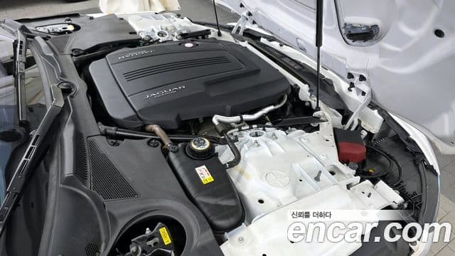 Jaguar F-TYPE X152, 2021 6