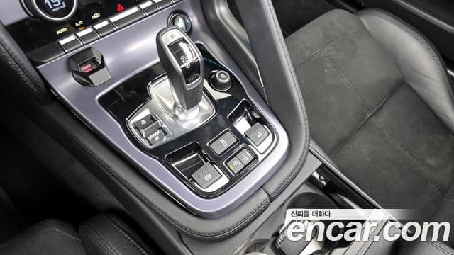 Jaguar F-TYPE X152, 2021 9