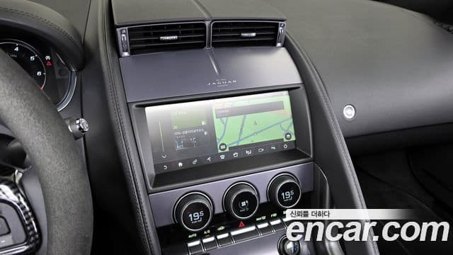 Jaguar F-TYPE X152, 2021 13