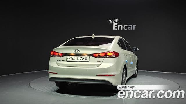 Hyundai Avante AD 1.6 GDI Smart, 2017 4