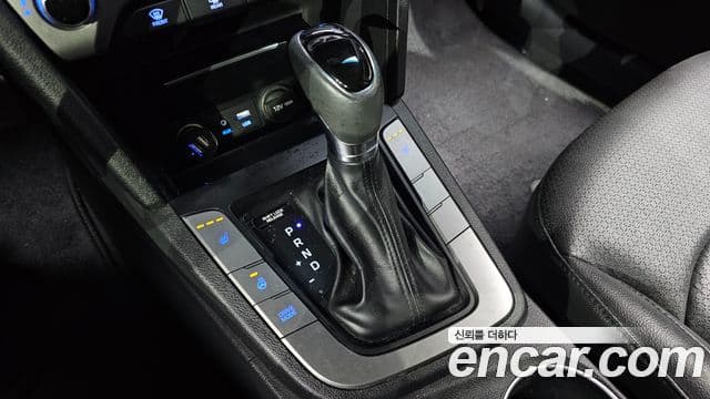 Hyundai Avante AD 1.6 GDI Smart, 2017 9