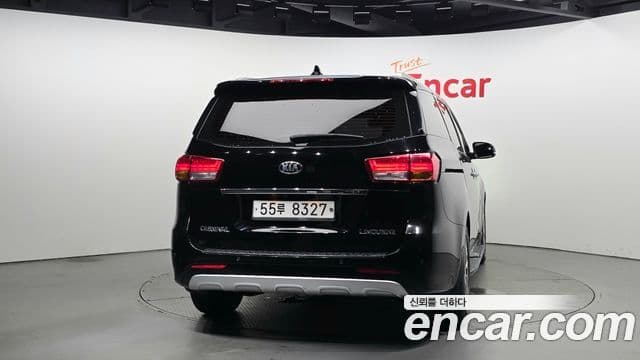 Kia All New Carnival Magic Space, 2018 4