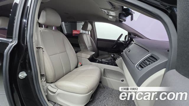 Kia All New Carnival Magic Space, 2018 10