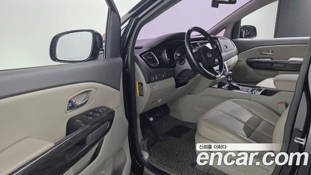 Kia All New Carnival Magic Space, 2018 11
