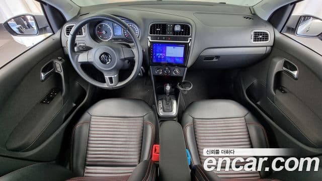 Volkswagen 폴로 5세대, 2013 7