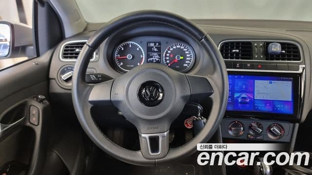 Volkswagen 폴로 5세대, 2013 13