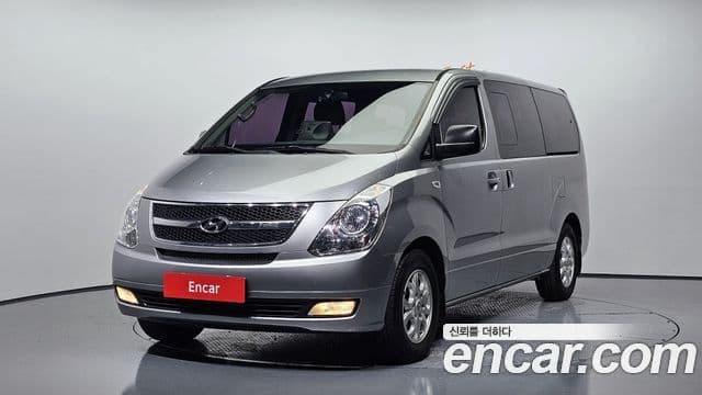 Hyundai Grand Starex CVX Luxury, 2015 1