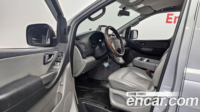 Hyundai Grand Starex CVX Luxury, 2015 11