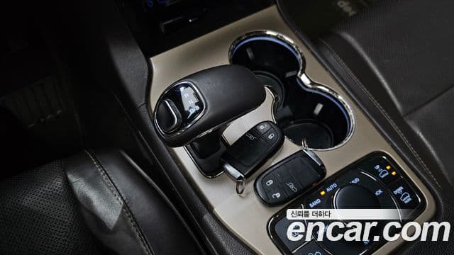 Jeep Grand Cherokee WK2, 2014 9