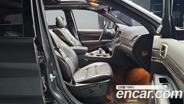 Jeep Grand Cherokee WK2, 2014 10