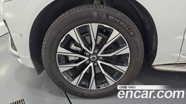 Volvo XC60 2세대 B5 Ultra Bright, 2025 все фото