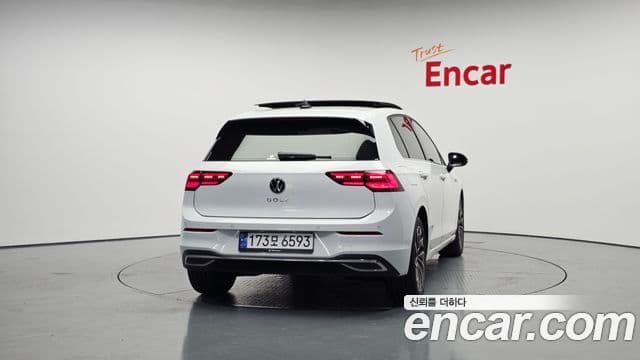 Volkswagen Гольф 8세대 Prestige, 2024 4