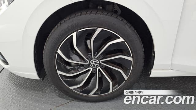 Volkswagen Гольф 8세대 Prestige, 2024 все фото