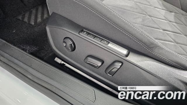 Volkswagen Гольф 8세대 Prestige, 2024 17