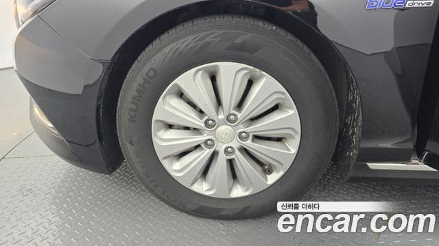 Hyundai LF Sonata гибрид Modern, 2016 все фото