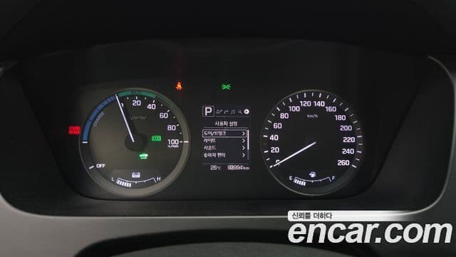 Hyundai LF Sonata гибрид Modern, 2016 8