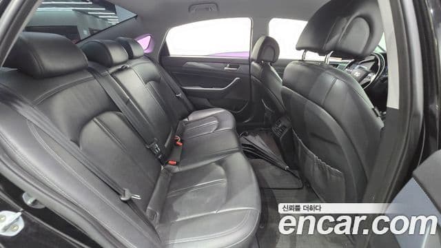 Hyundai LF Sonata гибрид Modern, 2016 12