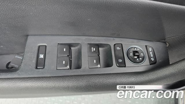 Hyundai LF Sonata гибрид Modern, 2016 18