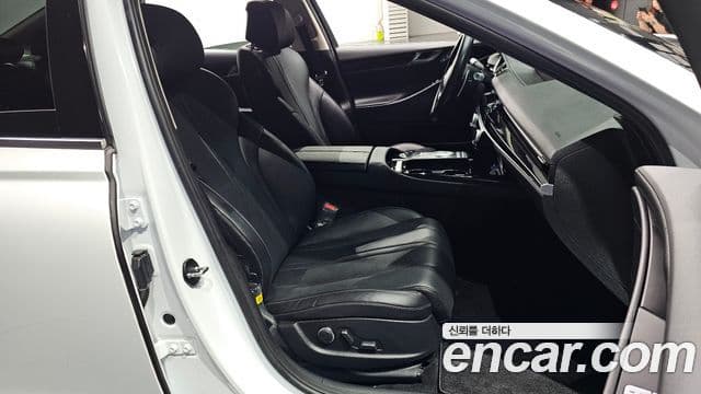 Genesis G80 (RG3) бензин 3.5 турбо AWD, 2022 10