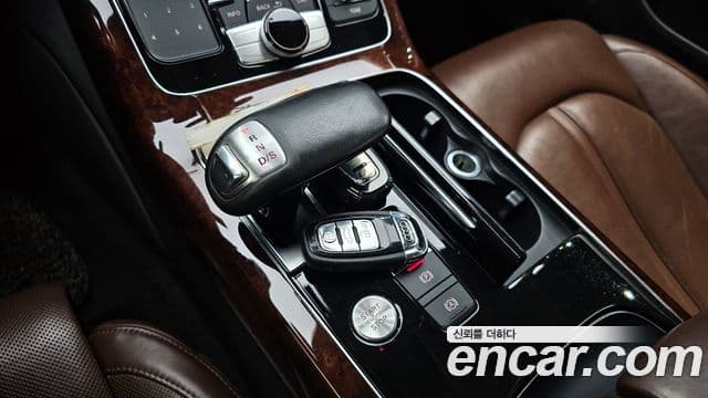 Audi New A8 D4, 2011 9