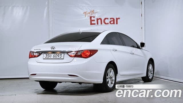 Hyundai YF Sonata Luxury, 2012 2
