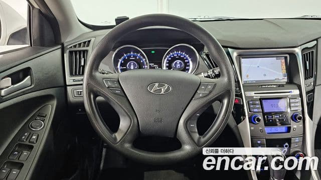 Hyundai YF Sonata Luxury, 2012 13