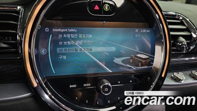Mini Cooper S 클럽맨 2세대, 2023 16