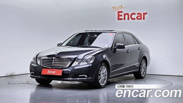Mercedes-Benz E-класс W212 E300 Elegance, 2010 1