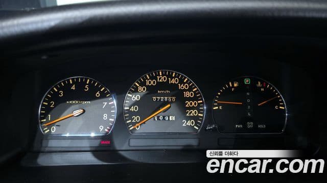 Hyundai 다이너스티 Signature, 2000 8