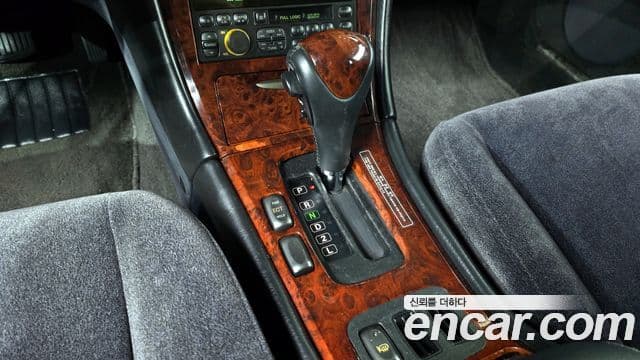 Hyundai 다이너스티 Signature, 2000 9