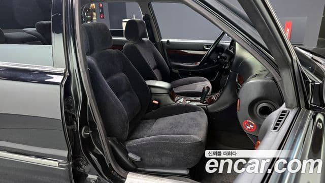 Hyundai 다이너스티 Signature, 2000 10