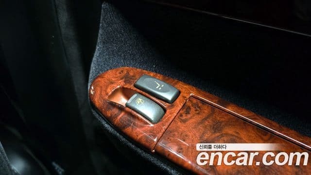 Hyundai 다이너스티 Signature, 2000 16