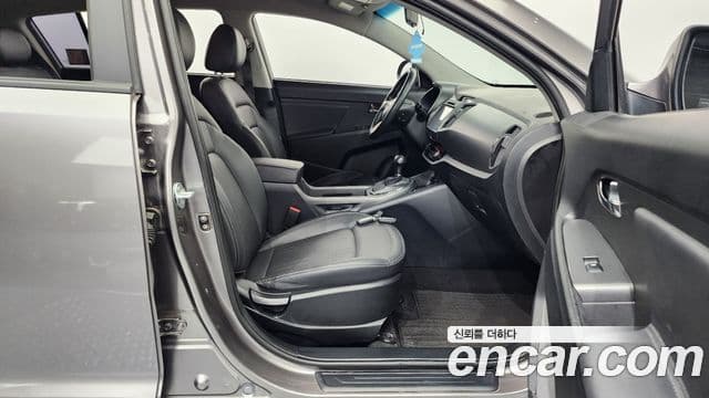 Kia Sportage R люксовая версия, 2013 11