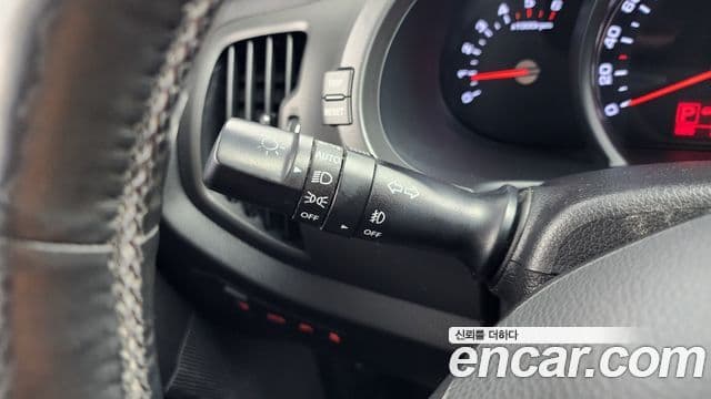 Kia Sportage R люксовая версия, 2013 18